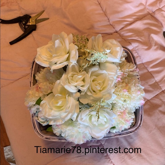 Spring basket diaper cake - Picture 2 of 2